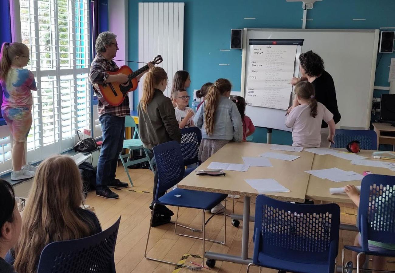 A songwriting workshop in Belfast, September 2023